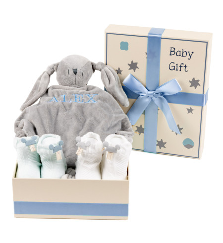 Caja de Regalo para Bebé con Dou-Dou Bordado y Calcetines – Detalle Personalizado para Recién Nacido