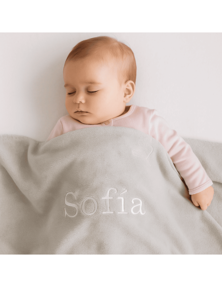 Canasta con manta bordada, body, babero y peluche | Regalo ideal para recién nacido