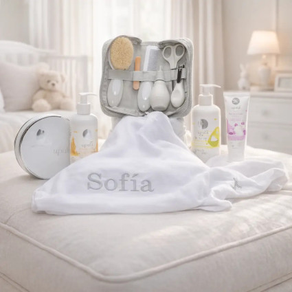 Canastilla de Cosmética Natural y Muselina Personalizada | Regalo para Recién Nacido 2