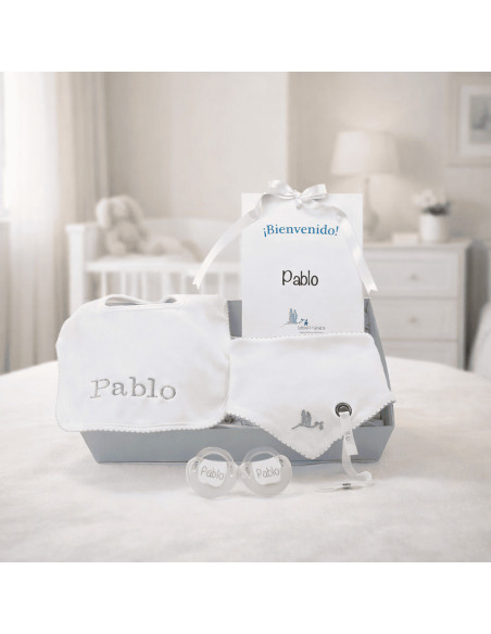 Kit Baberos y Chupones Personalizados | Canastillas bebé