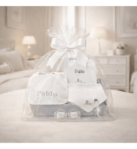 Kit Baberos y Chupones Personalizados | Canastillas bebé