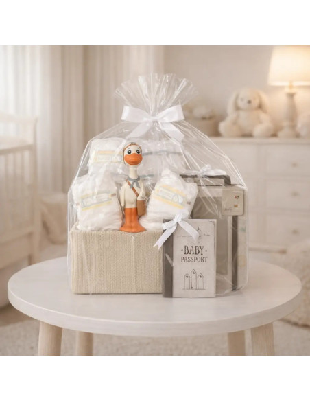 Pastel de pañales con mordedor Nicky | Regalo tierno y útil para bebé