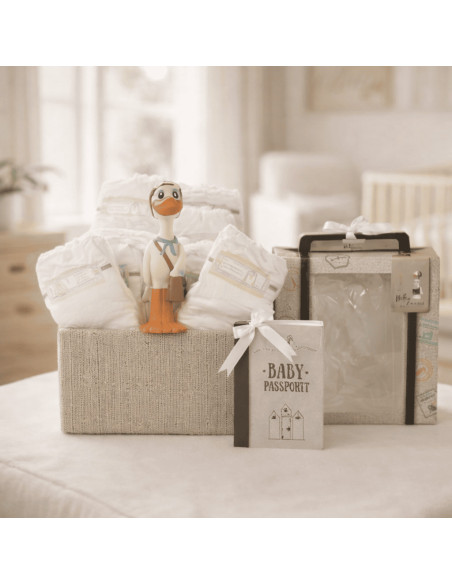 Tarta de Pañales con Mordedor Nicky XL | Regalo Útil para Bebé - Bebé de París México