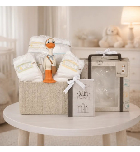 Pastel de pañales con mordedor Nicky | Regalo tierno y útil para bebé