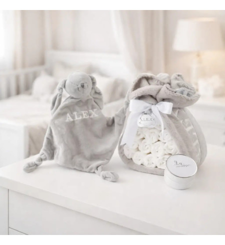 Tarta de Pañales con Doudou | Regalo para Bebé Ideal y Funcional