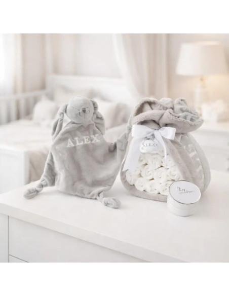 Tarta de Pañales con Doudou | Regalo para Bebé Ideal y Funcional